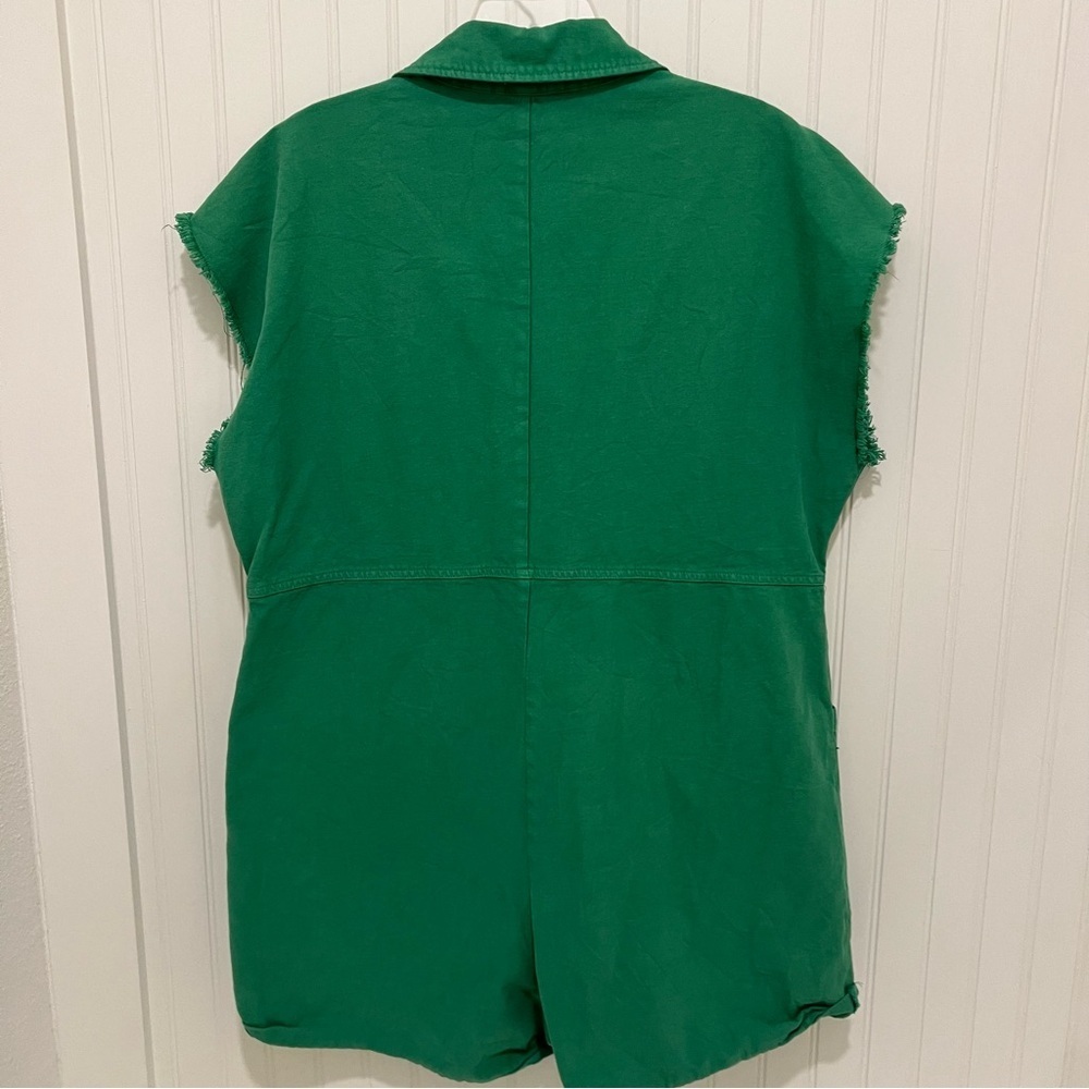 Ascot and Hart Green Cutoff Sleeveless romper - Picture 3 of 3